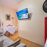 Apartamento Copacabana 200M Da Praia - Wifi Gratis - Cp5